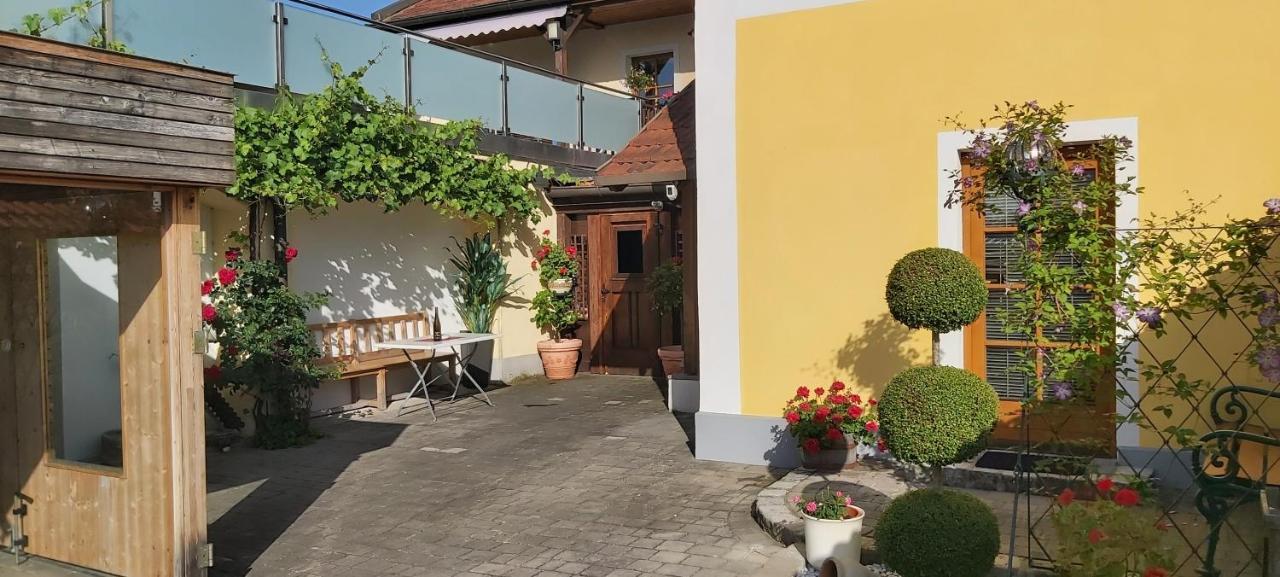 Stift Goettweigblick Apartment Furth bei Gottweig ภายนอก รูปภาพ